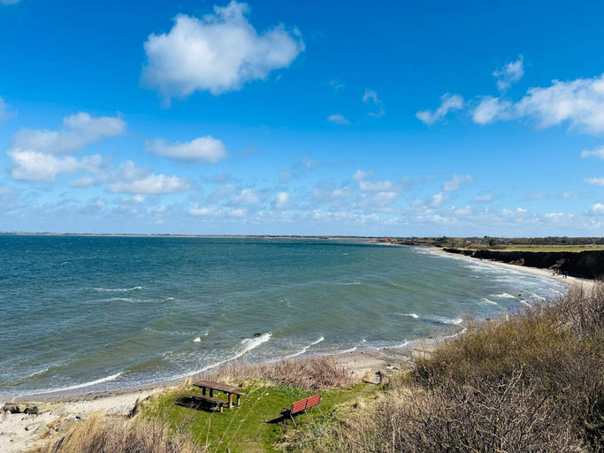 Beach 2, 6 Person Holiday Home in Vinderup, Struer