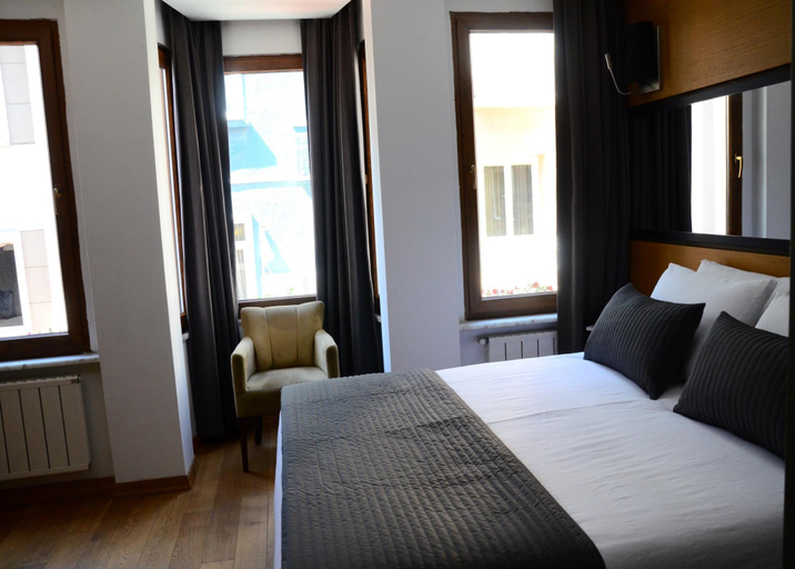 Bedroom 3, Xenia Hotel, Beyoğlu