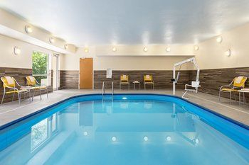 Others 5, SureStay by Best Western Mount Pleasant Racine, Racine