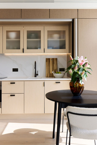 Room 3, Pembridge Residence Bright Stylish Notting Hill 17, London