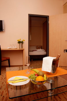 Others 3, Hotel Rhein-Ruhr Bottrop, Bottrop