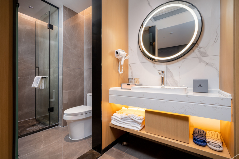 Bathroom 3, Hotel Internacional Oscar (Filial Tangxia Sha Hu), Dongguan