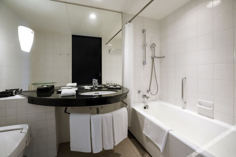 Bathroom 3, Hoshino Resorts RISONARE Osaka, Osaka