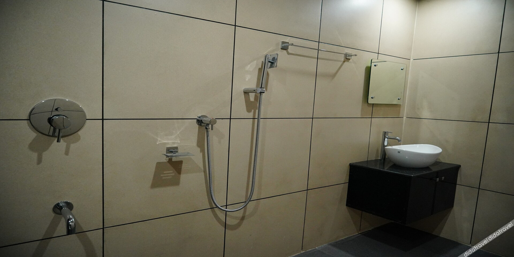 Others 4, Nextel Inn, Kozhikode