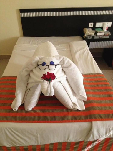 Bedroom 2, Elysees Dream Beach Hotel, Al-Ghurdaqah