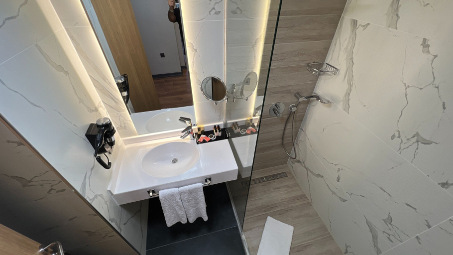 Bathroom 3, Nira Butik Hotel, Çankaya