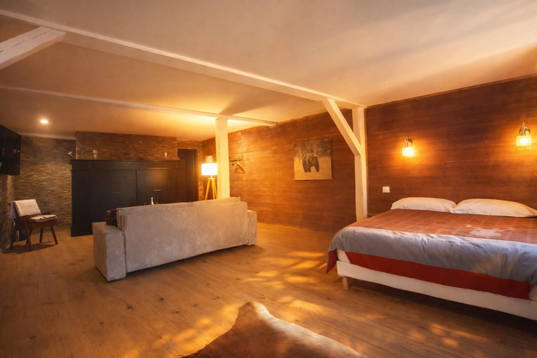 Others 5, Le RELAIS DE LEZAT, Ariège