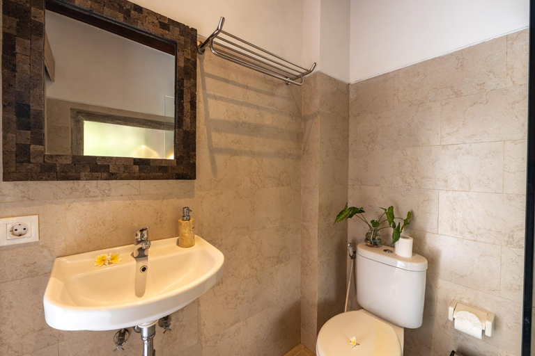 Bathroom 4, Gerindem Cottages Ubud, Gianyar