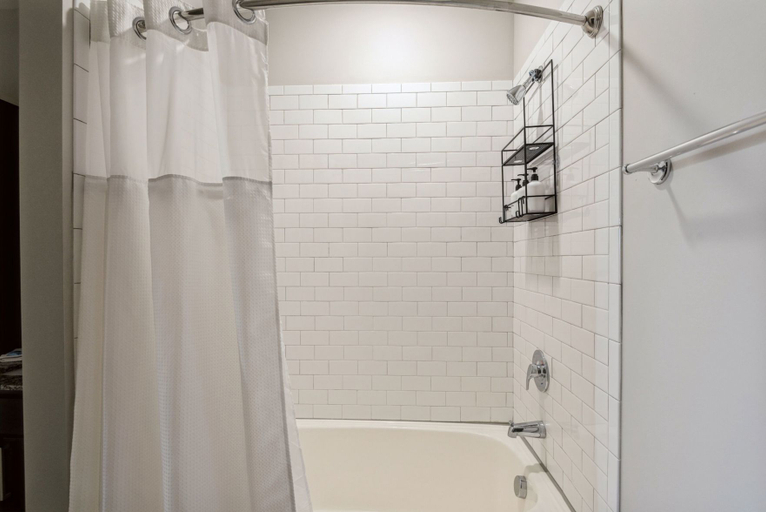 Bathroom 4, Kasa Dilworth Charlotte, Mecklenburg