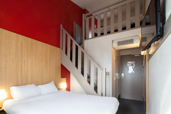 Others 2, B&B HOTEL Evry Lisses (2), Essonne
