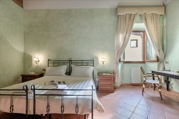 Others 5, Central Strozzi by Mmega, Florence
