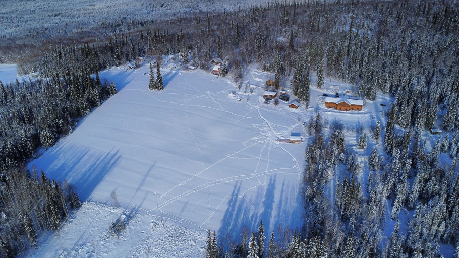 Snow and ski sports, A Taste of Alaska Lodge, Fairbanks North Star