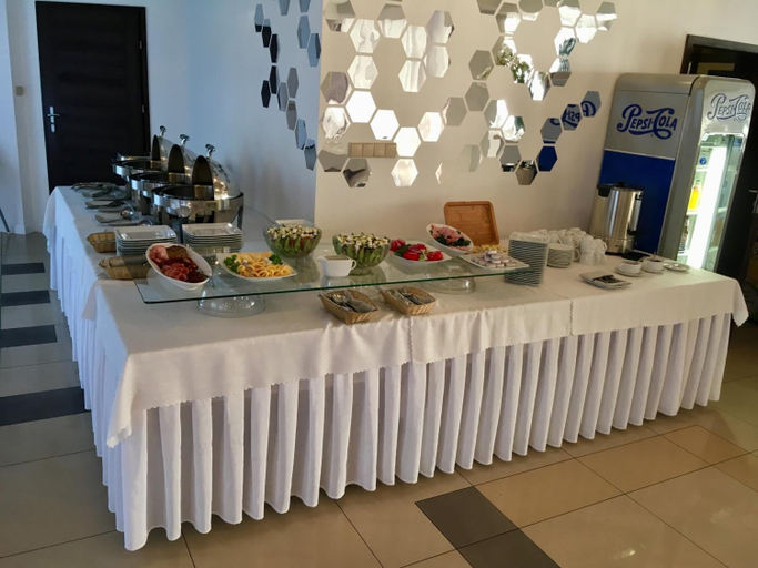 Food & Drinks 4, Hotel Kardamon, Tarnów