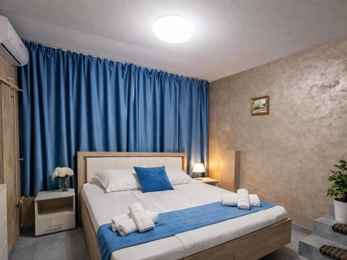 Bedroom 5, Pensiunea Pelican Relax Tulcea, Tulcea