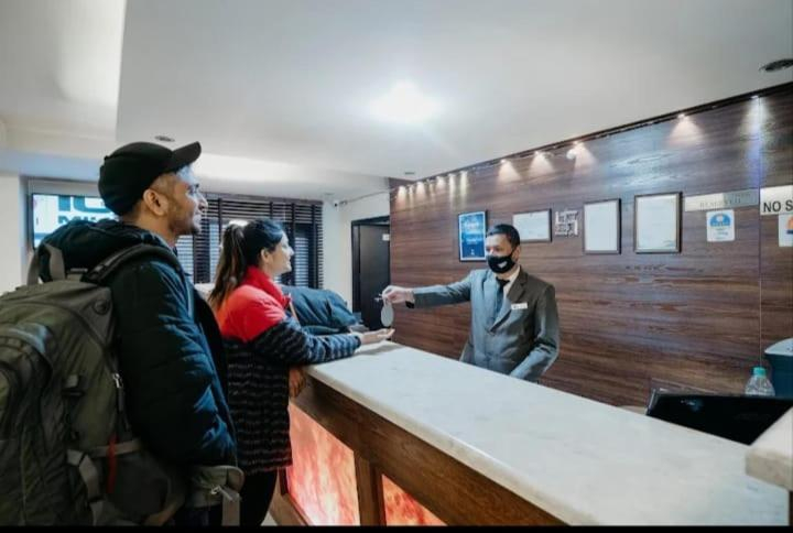 Others 5, Hotel Sandhya, Kullu