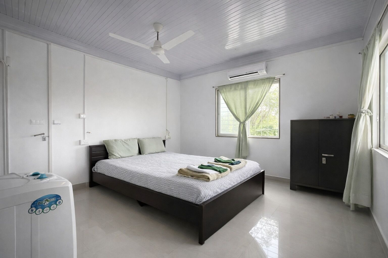 Room, Vayati Villa, Pune