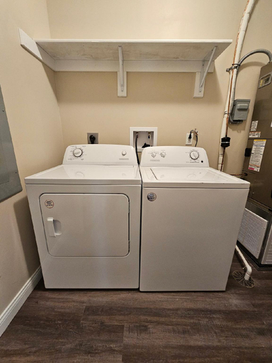 Bathroom 3, Eagle Nest Apartment, Ikpoba-Okha