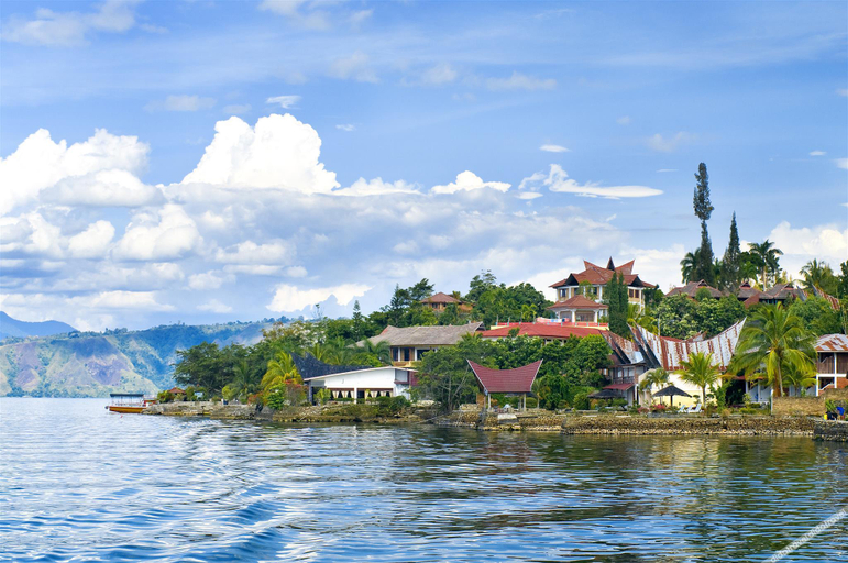 Exterior & Views 2, Toba Beach Hotel, Samosir
