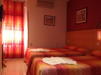 Others 2, Hostal Inter Plaza Mayor, Madrid