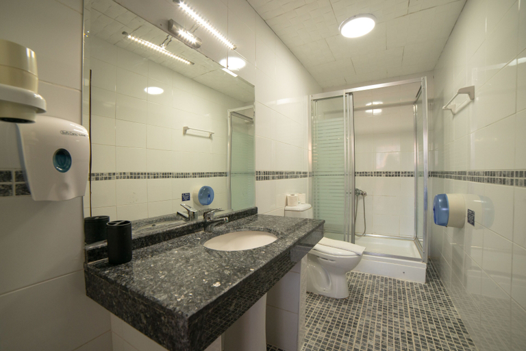 Bathroom 5, Oscar Seaside Hotel & Spa, Bodrum