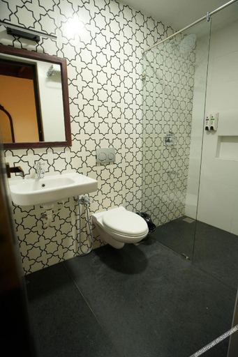 Bathroom 3, THE SUNSET BAY, Ernakulam