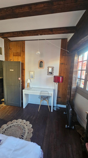 Bedroom 4, Agapi, Haute-Loire
