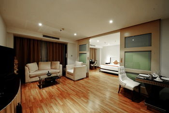 Others 2, The Bless Hotel and Residence, Wattana