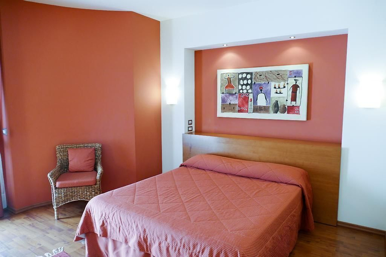 Others 2, Stella charming & luxury rooms, Bari