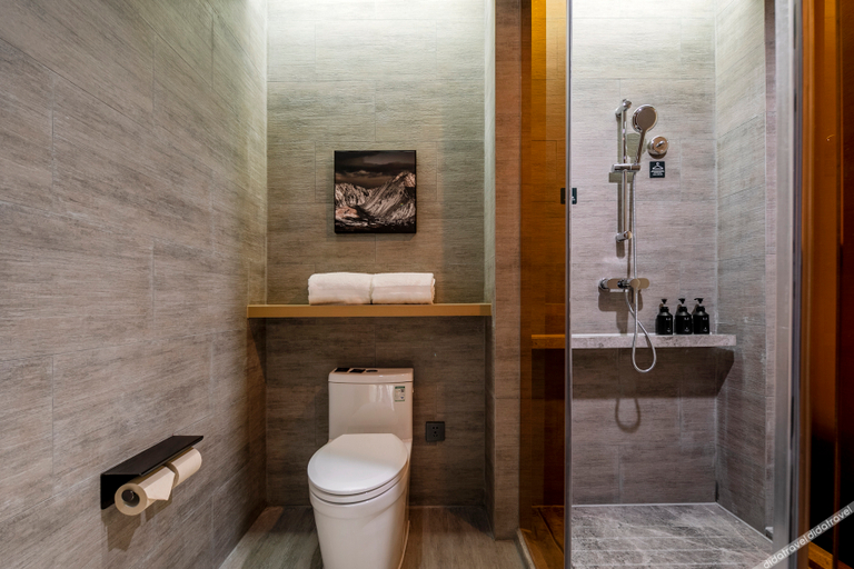 Bathroom 3, Atour Hotel Shaoxing Keqiao, Shaoxing