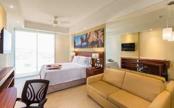 Others 2, Hampton Inn & Suites by Hilton Los Cabos, La Paz