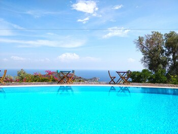 Others 3, Zephyros Hotel, Datça