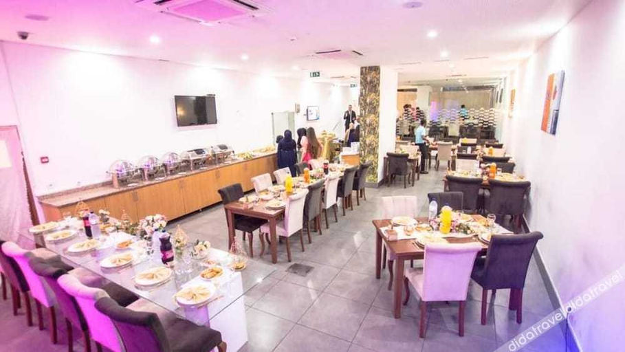Food & Drinks 5, Palm Aparthotel, Maputo