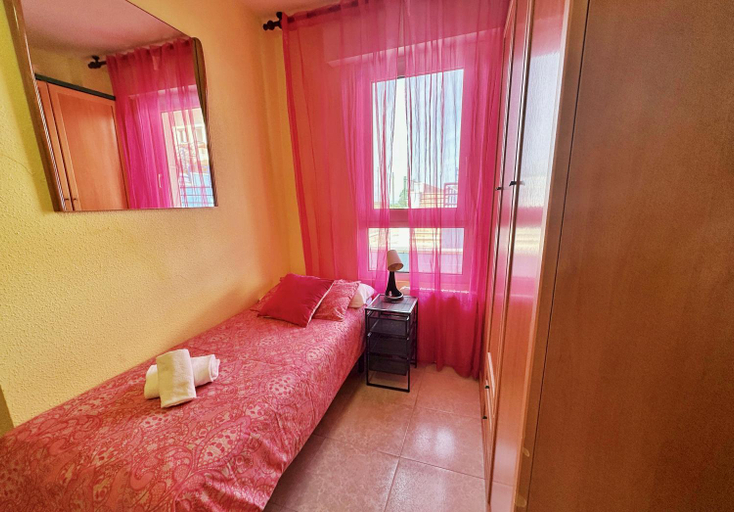 Bedroom, Apartamentos La Arena, Cantabria