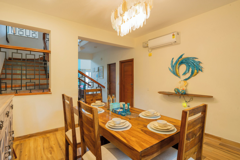 Dining 4, Alaya Stays Cavalo Marinho 3 BHK, North Goa