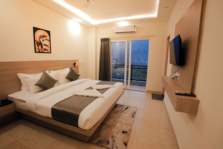 Others 4, Alpine Retreat, Garhwal