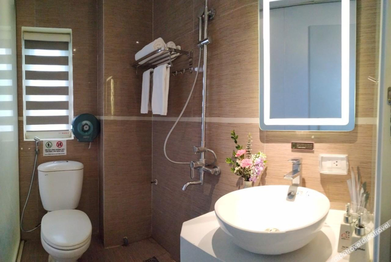 Bathroom, Keypad - Saki Hotel - 28 Dich Vong Hau, Cau Giay, Cầu Giấy