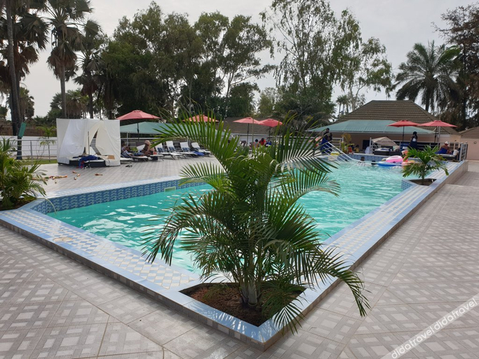 Sport & Beauty 2, Metzy Residence Hotel, Kanifing