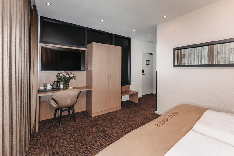 Bedroom 5, Hotel Unique Majestic Hauptbahnhof, Dortmund