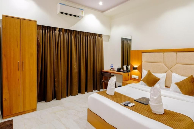 Room 2, Hotel Sterling Executive, Thane