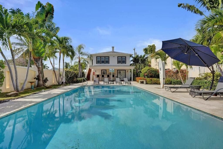 Pool 5, Capri, Palm Beach