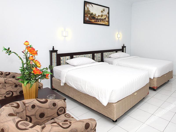 Bedroom 3, Toba Beach Hotel, Samosir