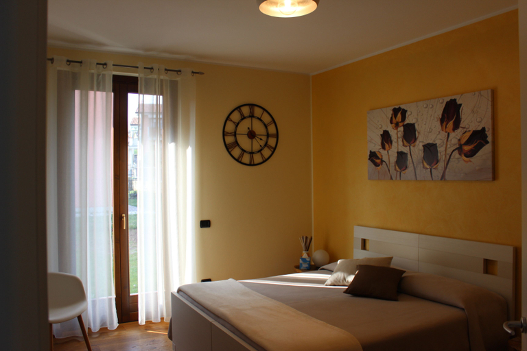 Bedroom 2, Due Lune B&B, Bergamo
