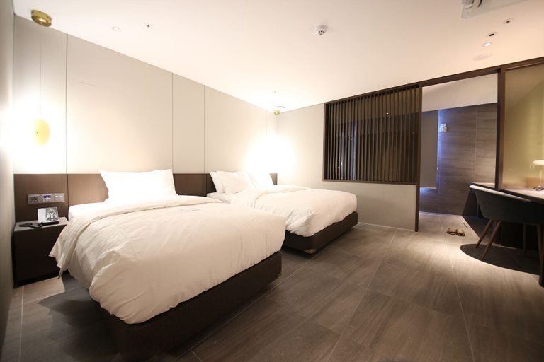 Bedroom 4, True Hotel, Changwon