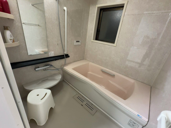 Bathroom 3, KAIYOUTATEISHI, Katsushika