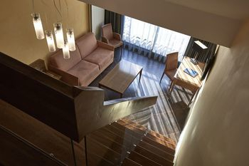 Others 5, Hotel d'Allèves, Genève