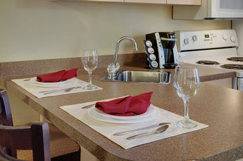 Others 3, Pomeroy Inn & Suites Hotel Dawson Creek, Peace River