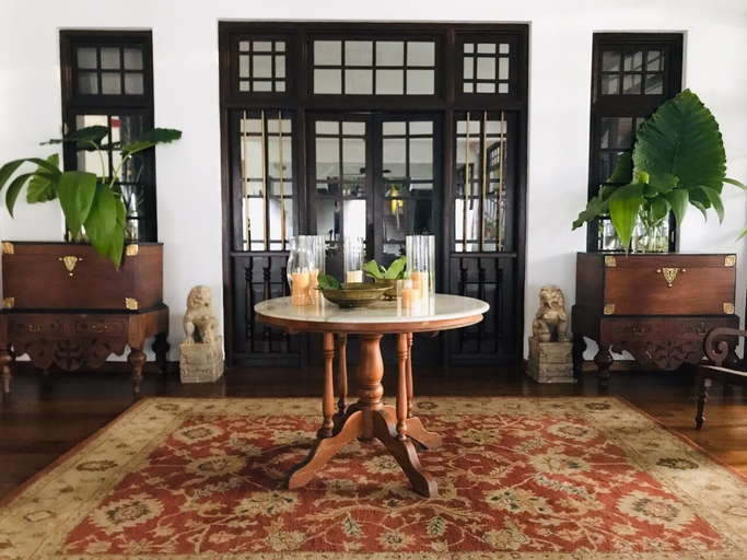 Public Area, The Postcard Galle, Galle Four Gravets