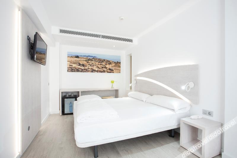Bedroom 3, Llaut Boutique Hotel, Baleares