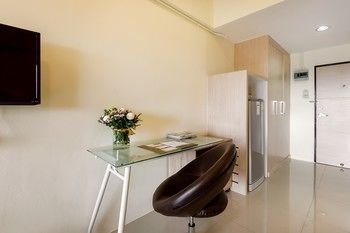 Others 5, At115 by Rompo Mansion, Khlong Toey