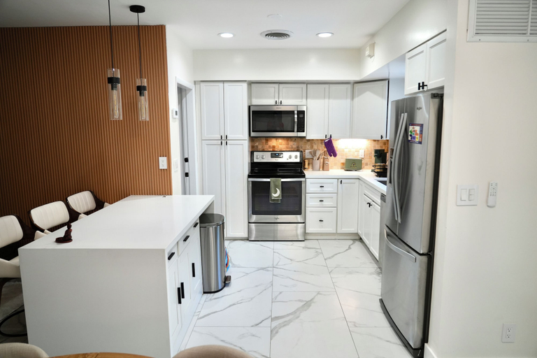 Private kitchen 4, Hollywood 1811, Broward